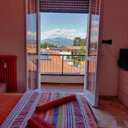 Helloguesthouse Olgiate Comasco Eksteriør bilde