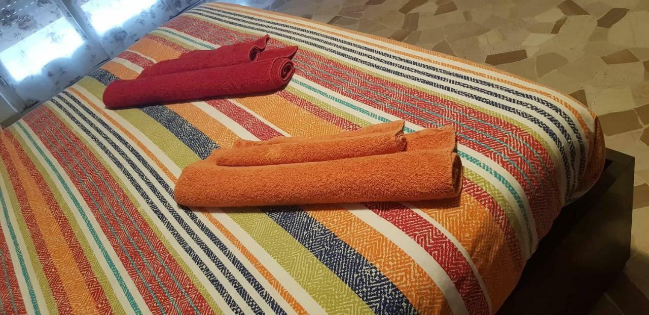 Helloguesthouse Olgiate Comasco Eksteriør bilde