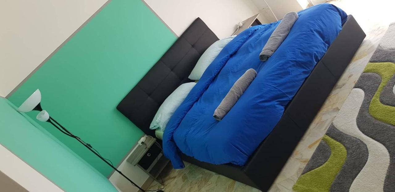 Helloguesthouse Olgiate Comasco Eksteriør bilde