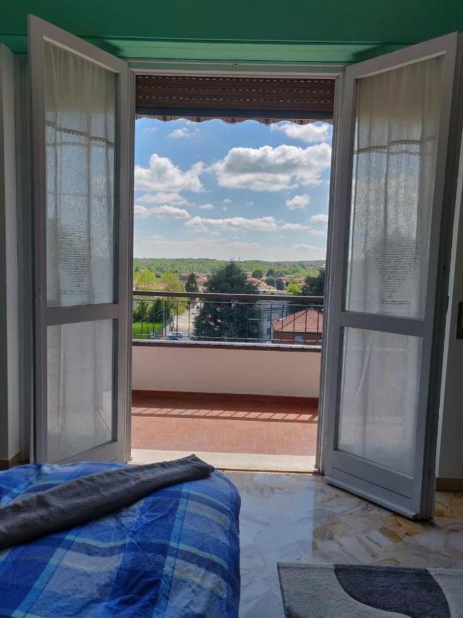 Helloguesthouse Olgiate Comasco Eksteriør bilde